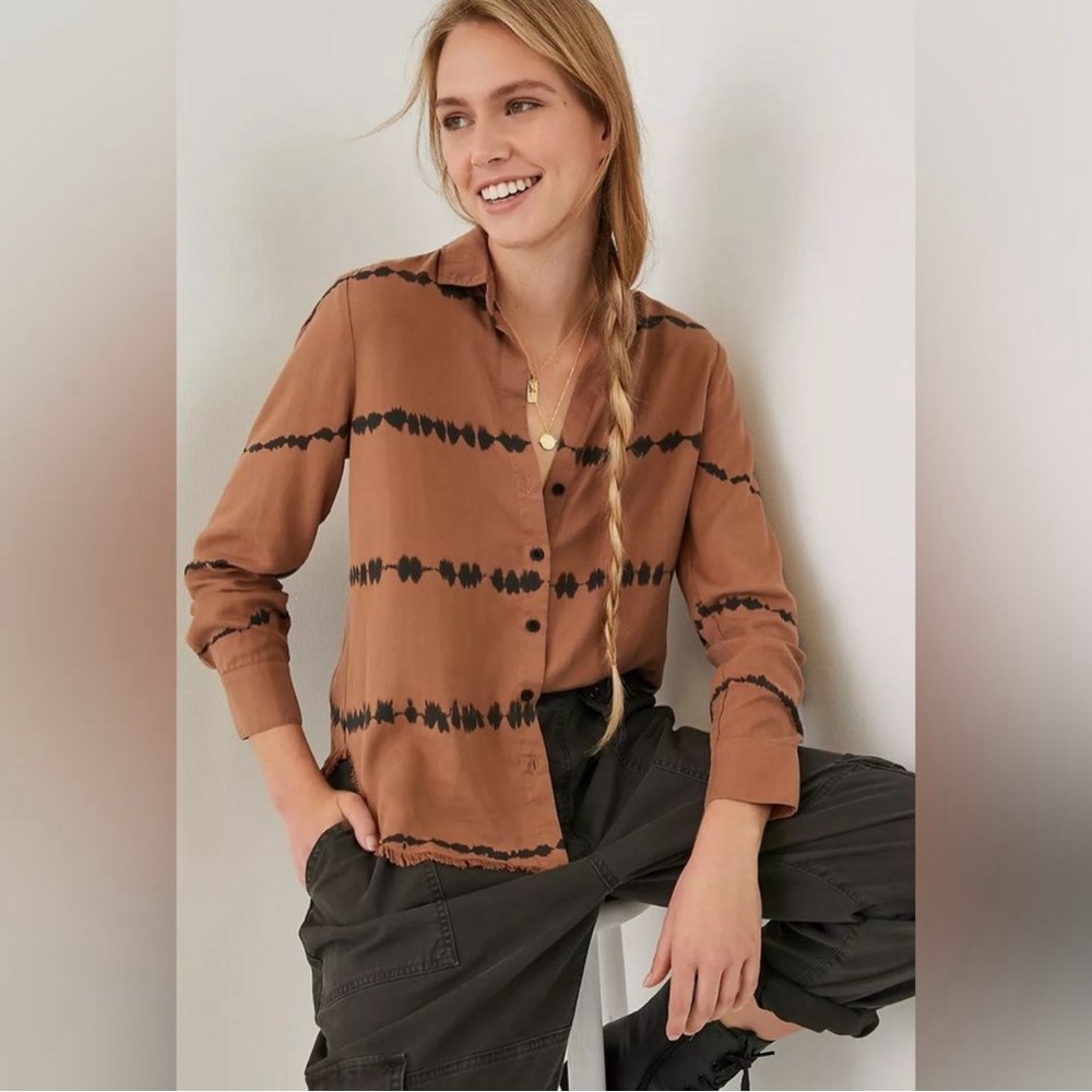 Anthropologie | Cloth & Stone Edie tie-dye buttondown (PS)